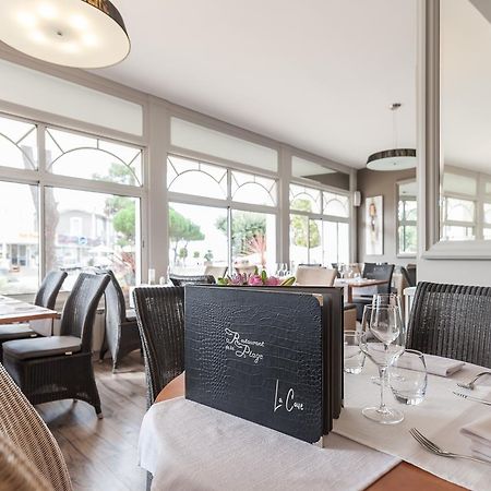 Hotel De La Plage แซ็งต์-ปาเลส์-ซูร์-แมร์ ภายนอก รูปภาพ